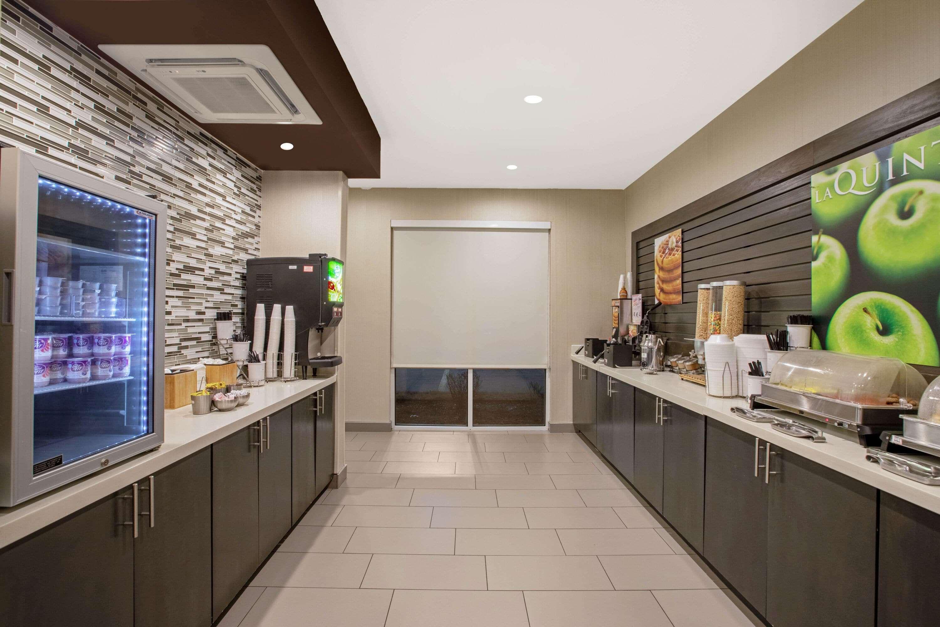 La Quinta By Wyndham Fayetteville Buitenkant foto