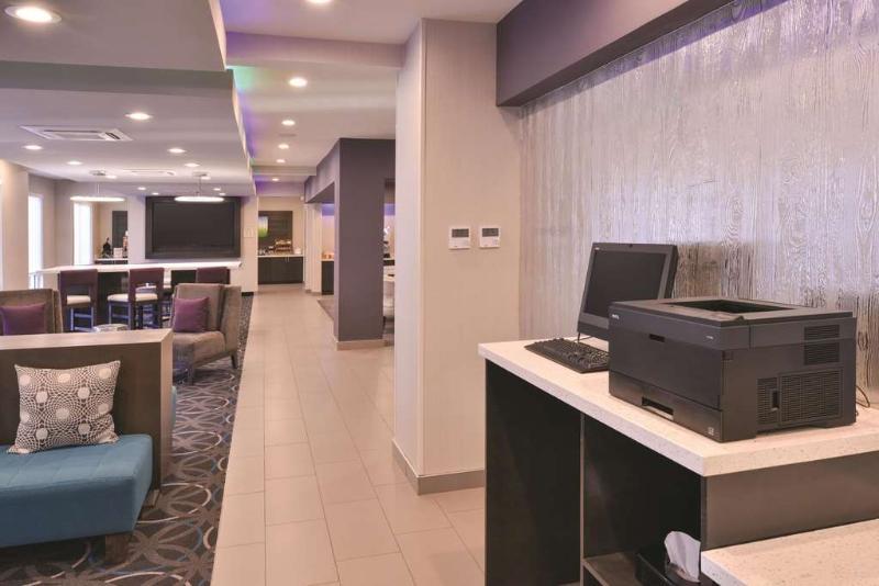 La Quinta By Wyndham Fayetteville Buitenkant foto